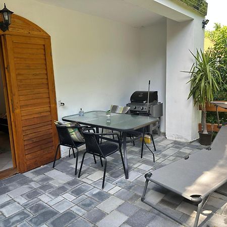 Parraghegy Apartman Villa Zalaszanto Exterior foto